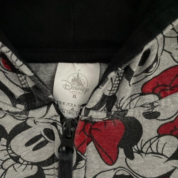 Women’s Vintage Disney AOP Minnie Mouse Zip up Hoodie - Picture 5 of 6